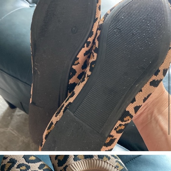 Leopard Print flats - Picture 5 of 10